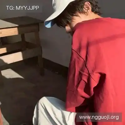 经裙瀚